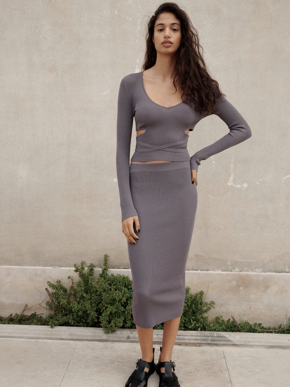 Zara gray ribbed knit long sleeve top with cut-out detail and ties Size M